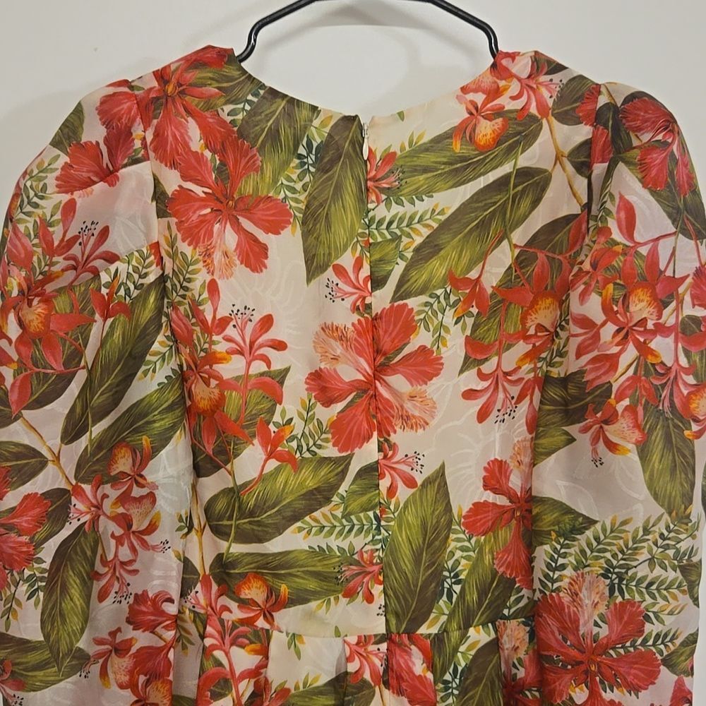 AMUR Cleo In Scarlett Tropical Floral - Picture 9 of 12